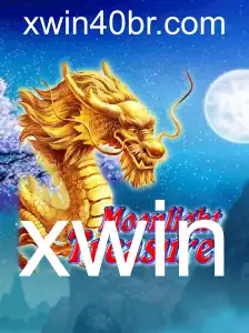 Aventure-se na Galáxia com MoonlightTreasure: Um Jogo de Estratégia e Exploração